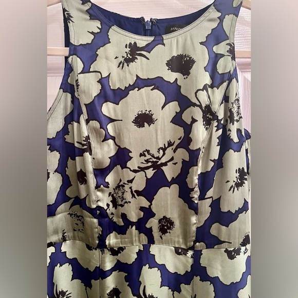 Banana Republic floral maxi dress - Picture 4 of 6